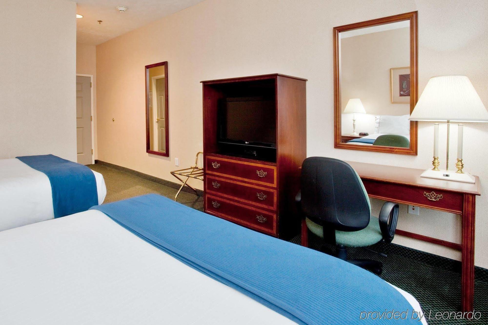 Holiday Inn Express Kilmarnock Habitación foto